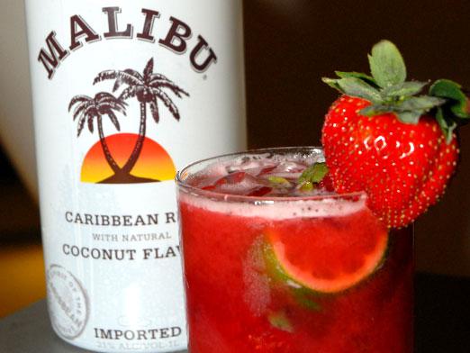 Comment boire de l'alcool Malibu?