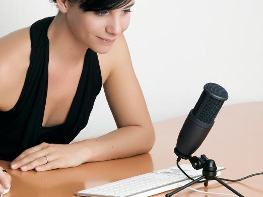 Comment puis-je configurer un microphone?