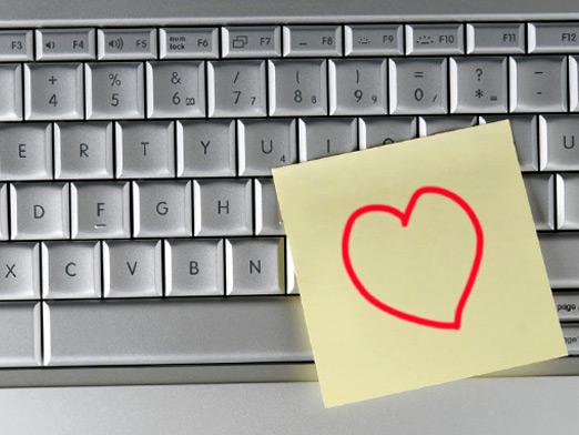 Comment faire un coeur sur le clavier?