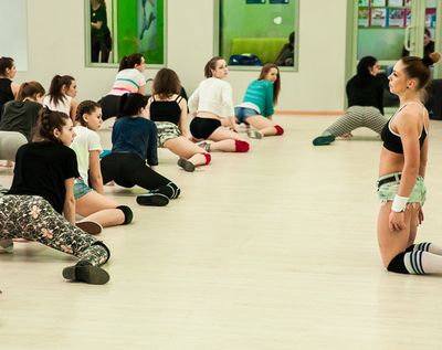 Comment apprendre à danser un butin?