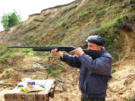 Comment tirer une arme à feu?