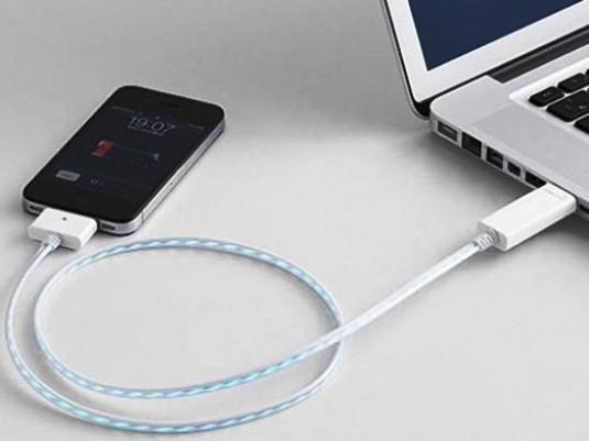 Comment charger un iPhone?