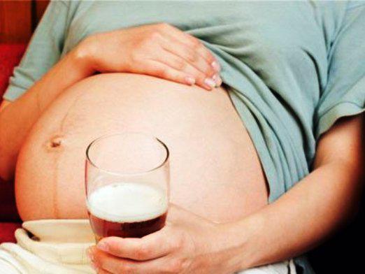 Est-il possible de tomber enceinte avec de la bière?